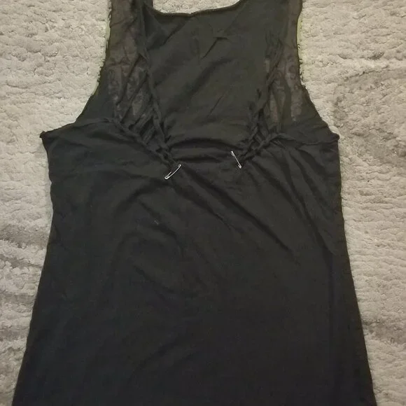 Lot of 6 aternative festival tops - Picture 10 of 10